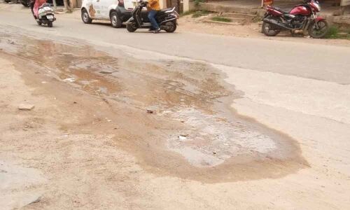 Sewage overflow rankles people