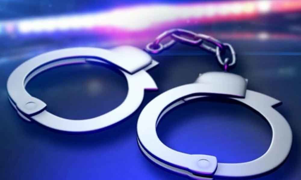 Burglar involved in 17 criminal cases held in Hyderabad