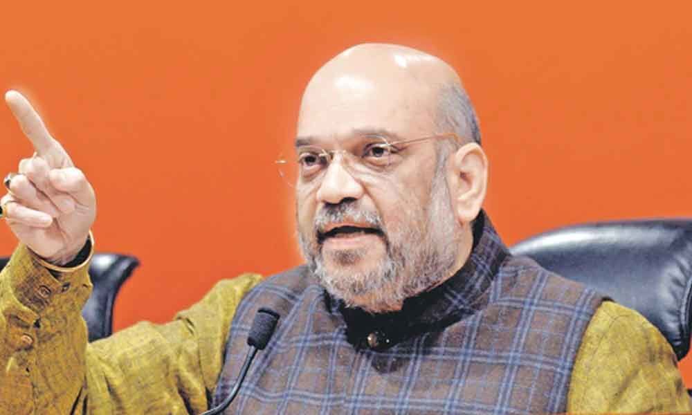 Crisis, confusion, and chaos continue, Union Minister Amit Shah likely to visit Kashmir