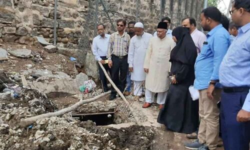 Corporator Nasreen Sultana made to take note of issues