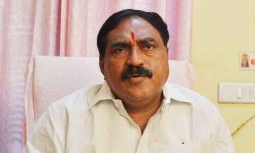 Minister directs officials to fill vacant posts in PR department