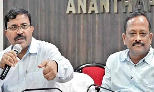 Make arrangements for Independence-Day fete, Collector tells officials