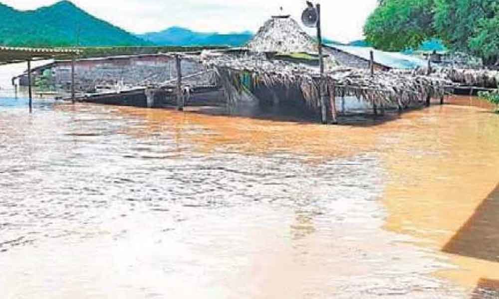19 villages of Polavaram Mandals are still under floods