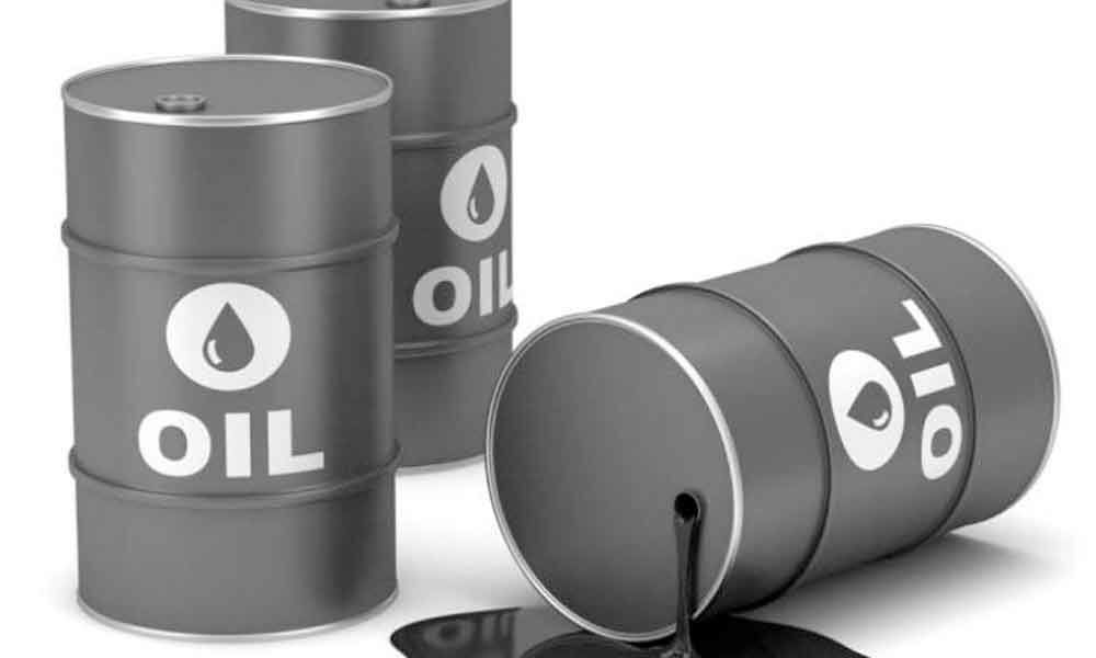 Crude oil futures fall on global cues
