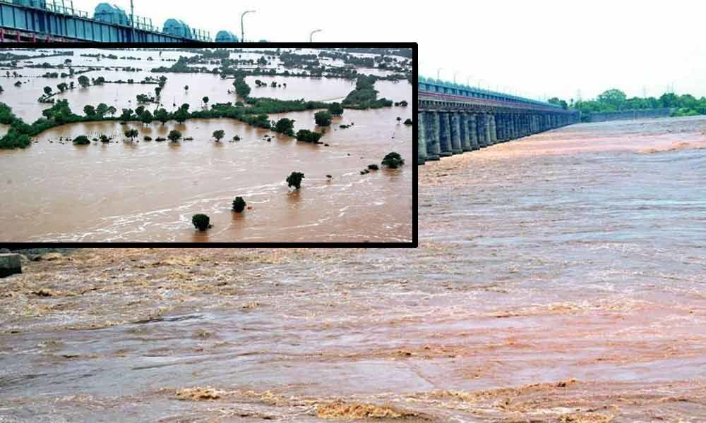 Floods in Godavari recede, normalcy likely in 3 days: official