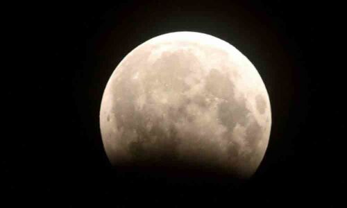 Moon, Mercury may contain more water ice than known