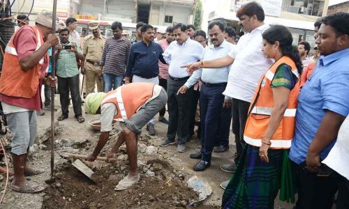 Repair damaged roads on a war footing: Mayor Bonthu Rammohan
