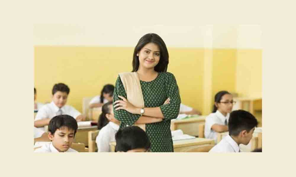 New Delhi: Send teachers on sabbatical leave for pursuing research