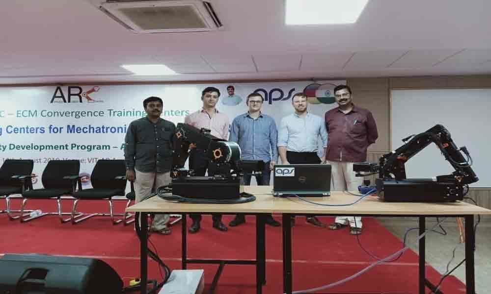 Training for lecturers in robotics in RVR&JC Engineering College