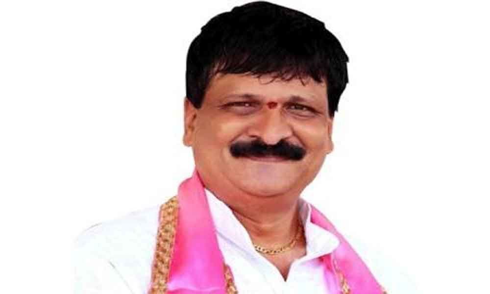 Mynampalli launches TRS membership drive