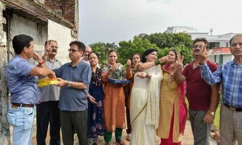 Kashmiri Pandits hail move to scrap Article 370