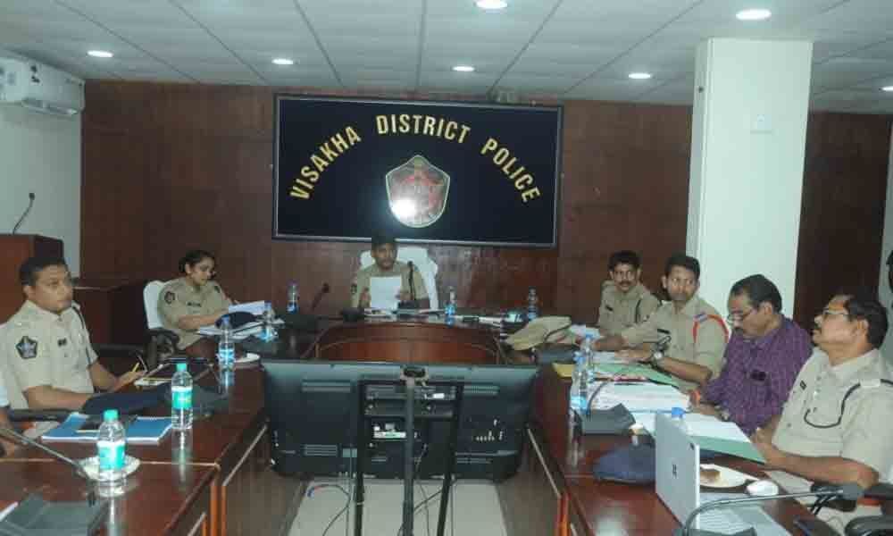 Redress grievances on priority basis: SP Attada Babujee