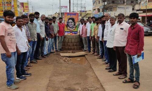 Sushma Swaraj lauded for her great service