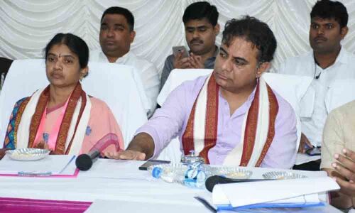 Lot of scope for Sircilla development: KTR