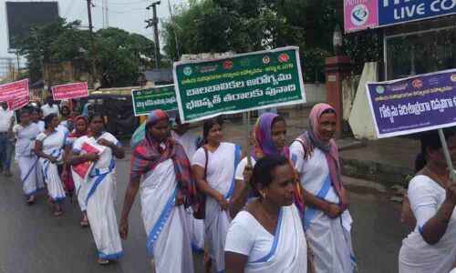 Distribute deworming tablets from today: DMHO Dr R Rammohan Rao