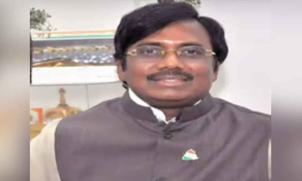 Former MP Vivek joins BJP