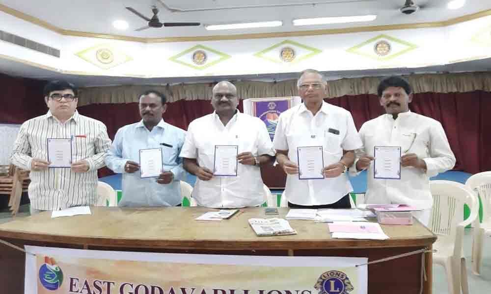 Lions Trust to help students in Rajamahendravaram