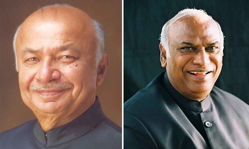 TS Congress roots for Kharge or Shinde as AICC president