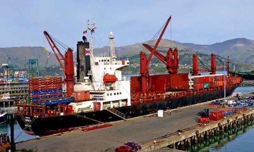 Mumbai: Foundation stone for new liquid cargo jetty laid at JNPT