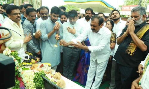 Elevated expressway works recommenced: Bhumana Karunakar Reddy