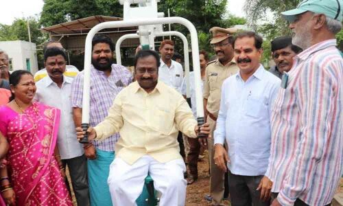 Mayor, MLA inaugurate open gym in Warangal