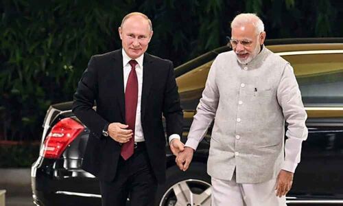 Russia backs India on Kashmir