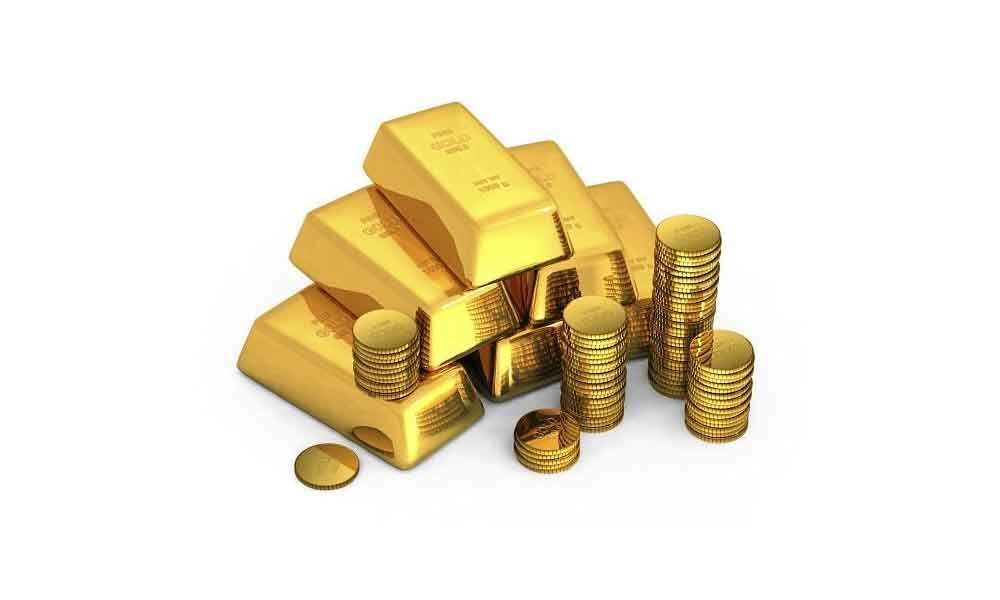 Gold prices zoom past Rs 37k level