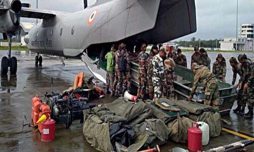 Army, Navy rev up rescue ops in flood-hit states