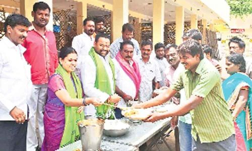 Bonalu celebrated at Rythu Bazaar