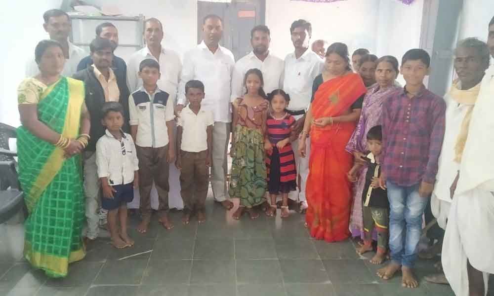 Teachers, pupils create awareness on Rakhi