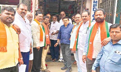 TRS govt not keeping promises: BJP MLC