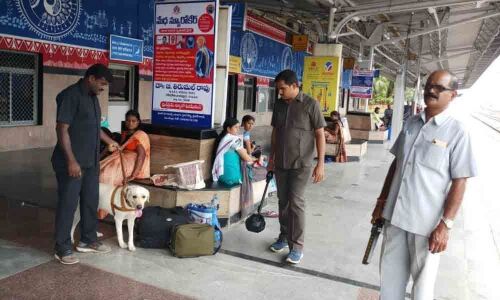 Police conduct checking ahead of  Independence Day in Mancherial