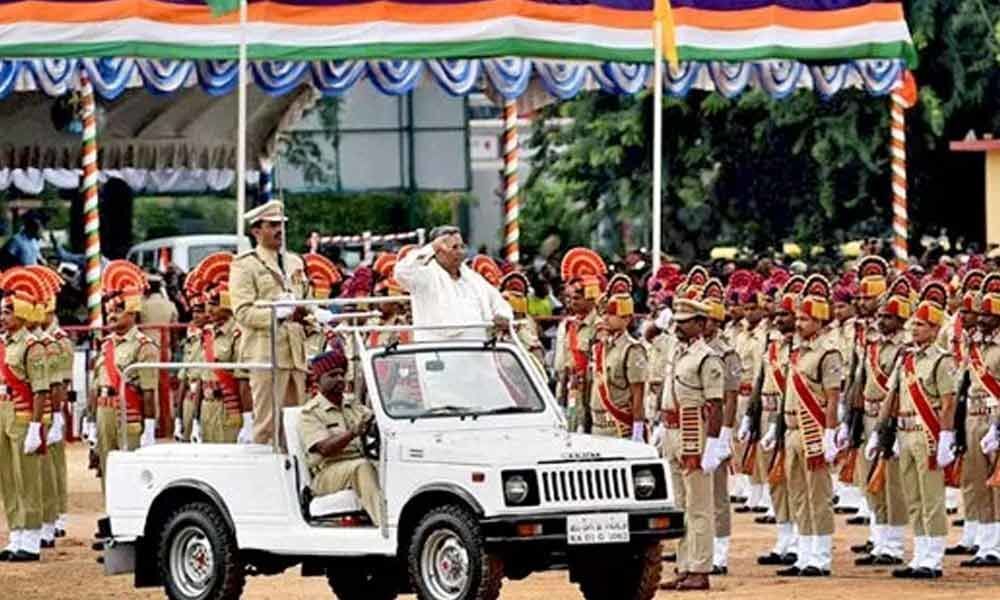 Patriotic fervour marks Independence Day celebrations in Karnataka