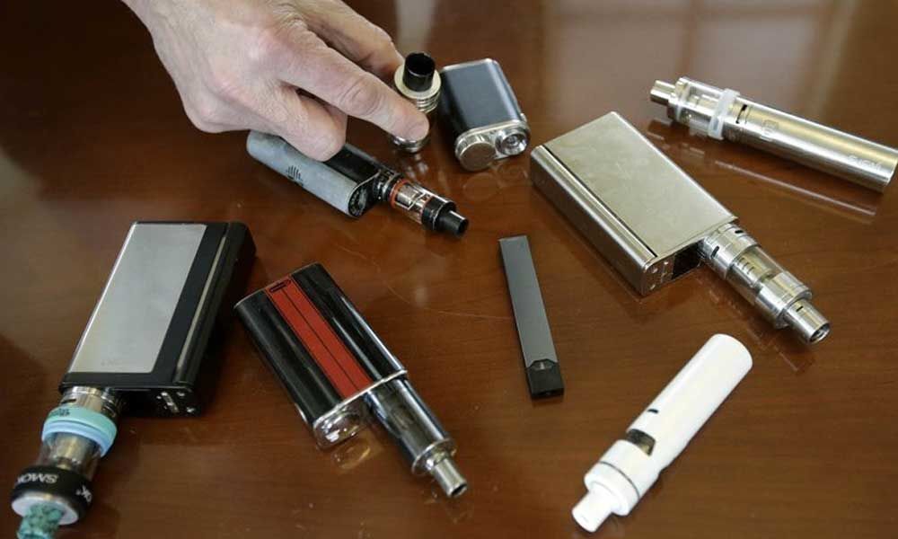 Vaping companies sue to delay US review of e-cigarettes