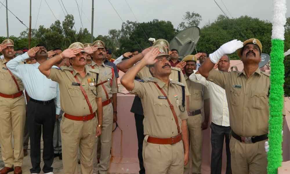 Service to the nation is tribute to freedom fighters: SP M Narayana
