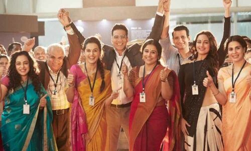 Mission Mangal Movie Review & Rating: Ordinary film about an extraordinary feat