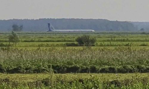 23 injured in Russian planes emergency landing