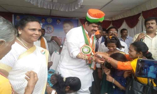 Women tie Rakhies to Muttamsetti Srinivasa Rao