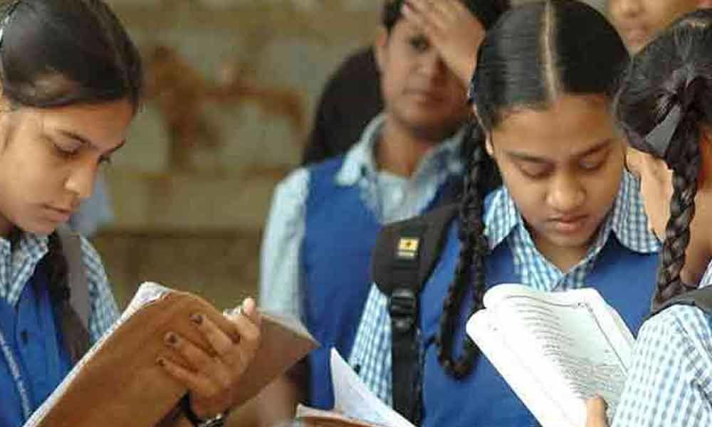 Tamil Nadu to ban caste wrist bands in schools