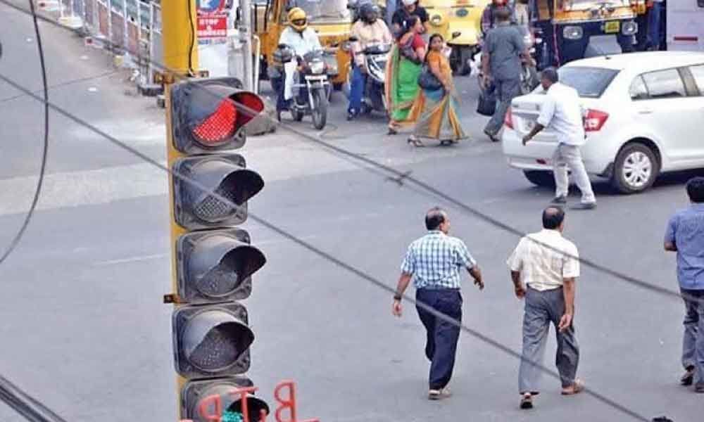 90 new traffic signals to come up in city