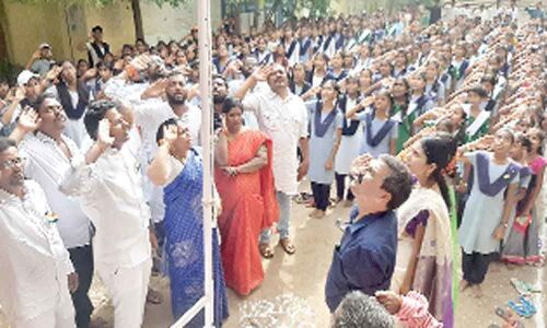 Arekapudi attends Independence Day fetes in colonies