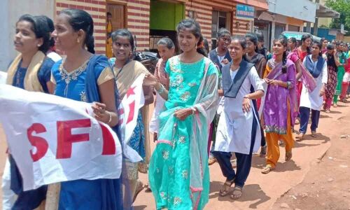 TS Govt neglecting junior colleges: SFI