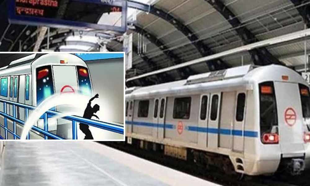 27-yr-old man kills self by jumping in front of metro train in Delhi