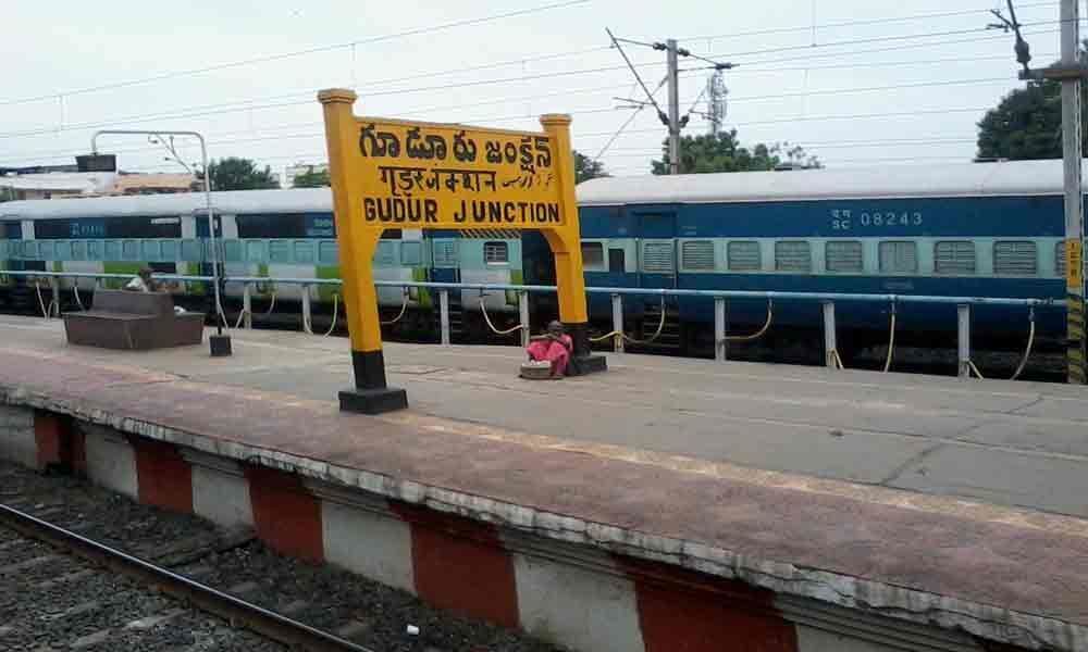 Vijayawada DRM inspects Gudur railway station