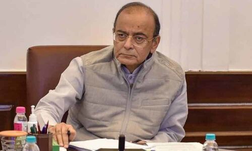 Arun Jaitley on life support; Mayawati, Nitish, Piyush Goyal among bigwigs in AIIMS