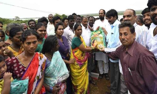 Uttam tours flood-affected villages in Suryapet