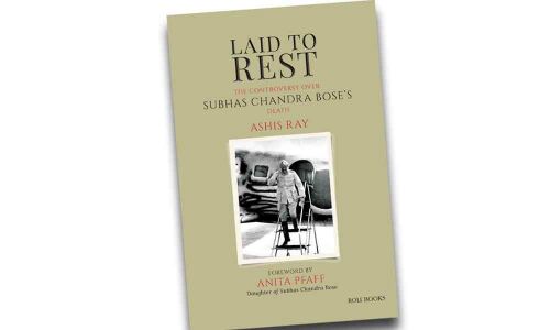 Author pooh-poohs Gumnami Baba rumours about Netaji