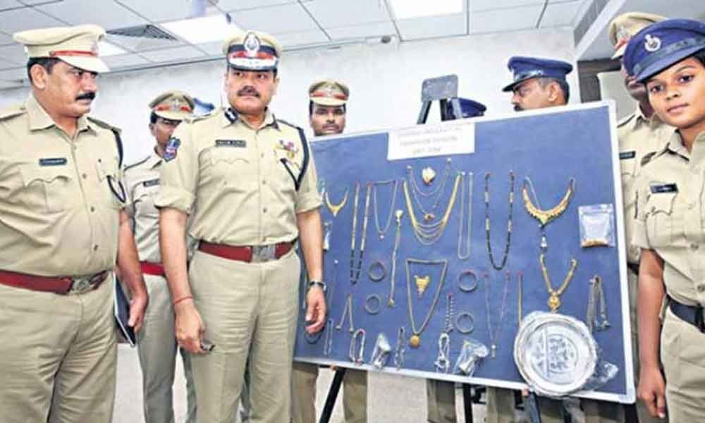 Three members of Pardhi gang arrested by Hyderabad police