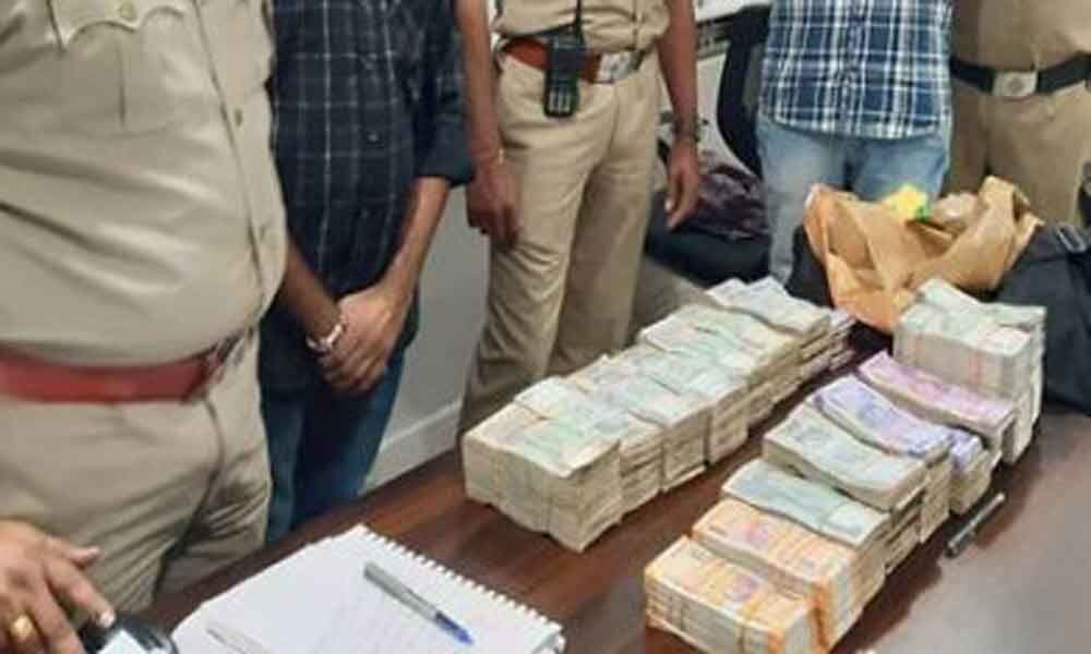 23 lakh seized from hawala trader