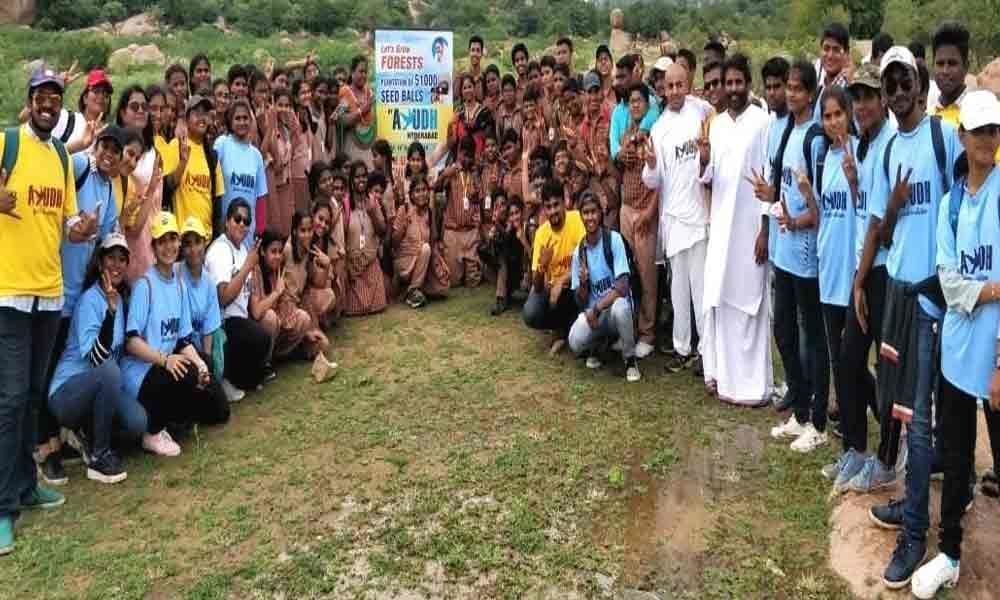 Young Samaritans spread message of greenery